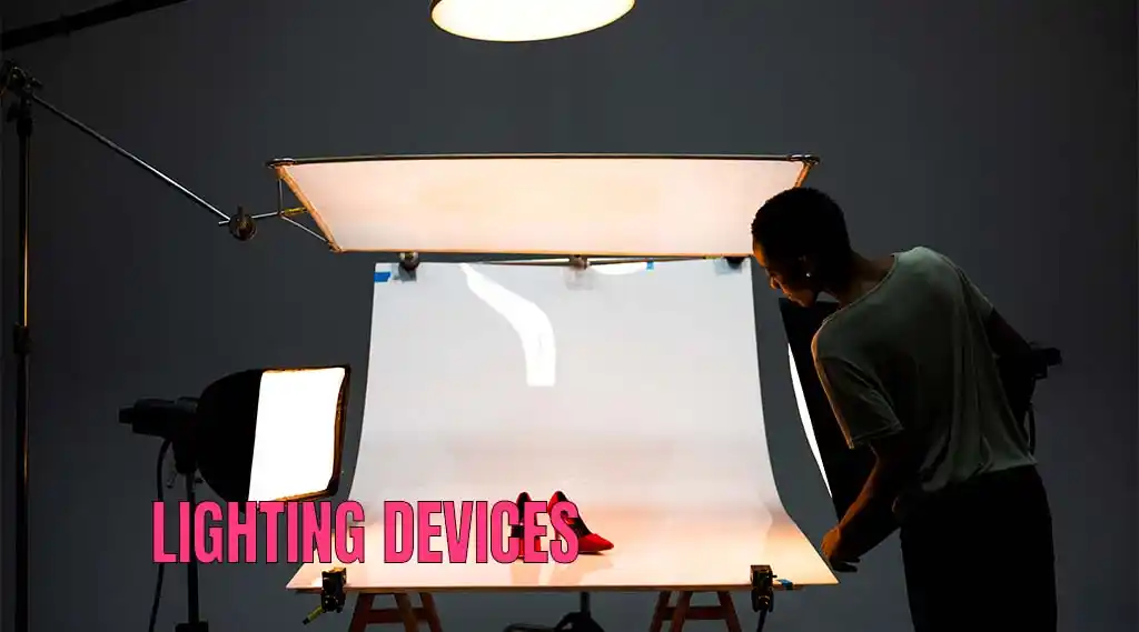 essential lighting devices for photography